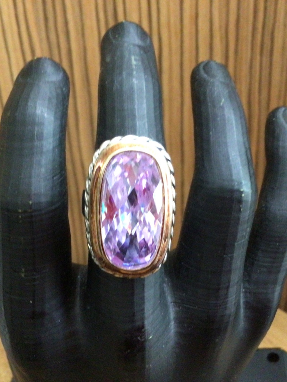 Large 925 silver amethyst colored stone ring. Size 8  beautiful  ring